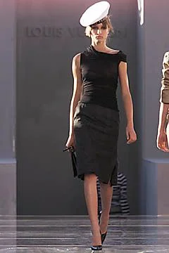 Look 32